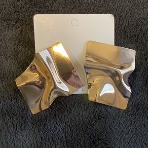 Never been worn, new gold oversized pierced earrings, perfect for holiday events